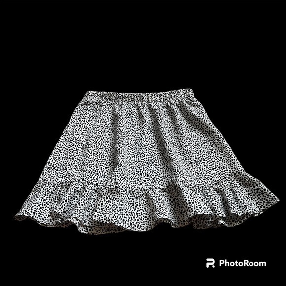 Princess Polly black and white polka dot mini skirt - Picture 1 of 7